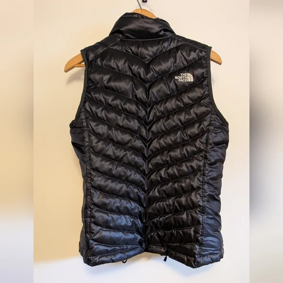 The North Face Black Quilted Insulated Vest - Picture 3 of 5
